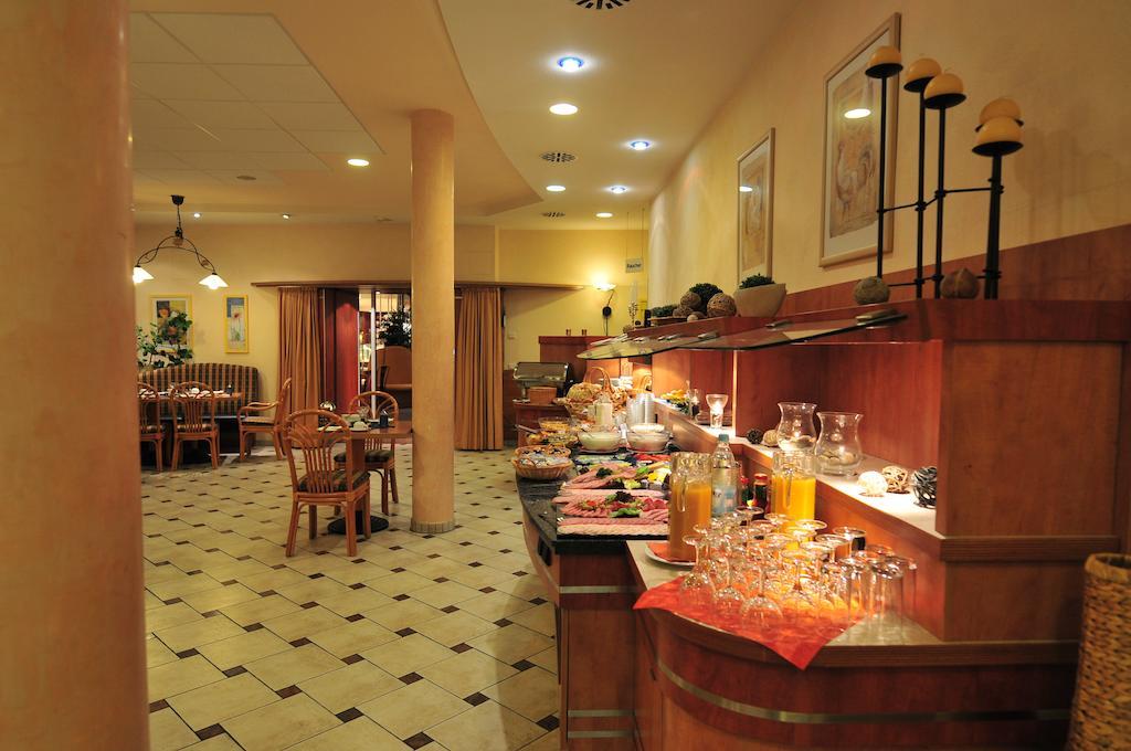 Akzent Hotel Stadt Schluechtern ***S Exterior photo